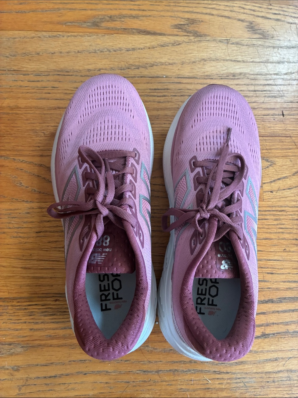 Women’s New Balance 880 v15